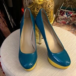 Teal and Yellow Women's Pumps
